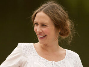 Read more about the article Vera Farmiga: Bio, Age, Height, Career, Family and Net Worth